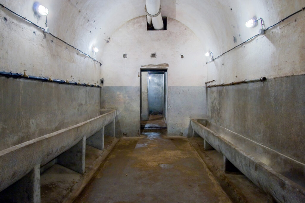 Washroom - Fort Michelsberg